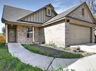 8606 Spoonbill Ct, San Antonio, TX 78245