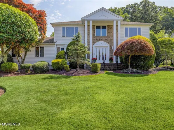 22 Edie Drive, Marlboro, NJ 07746