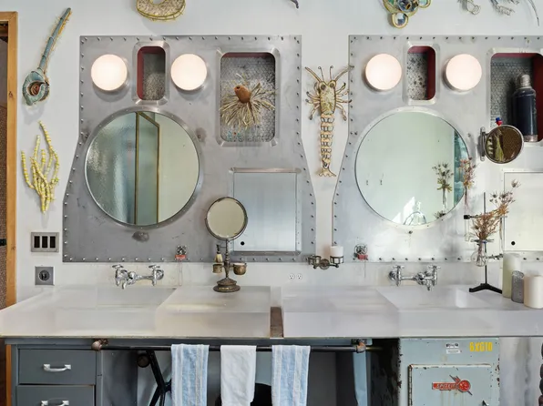 527 Hudson Street image 21 of 24