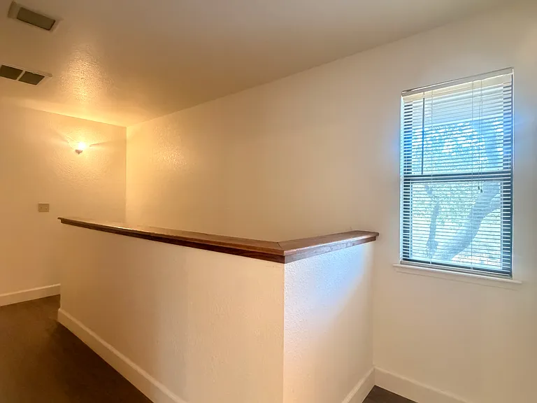 2711 Hopi Ct — Photo 12