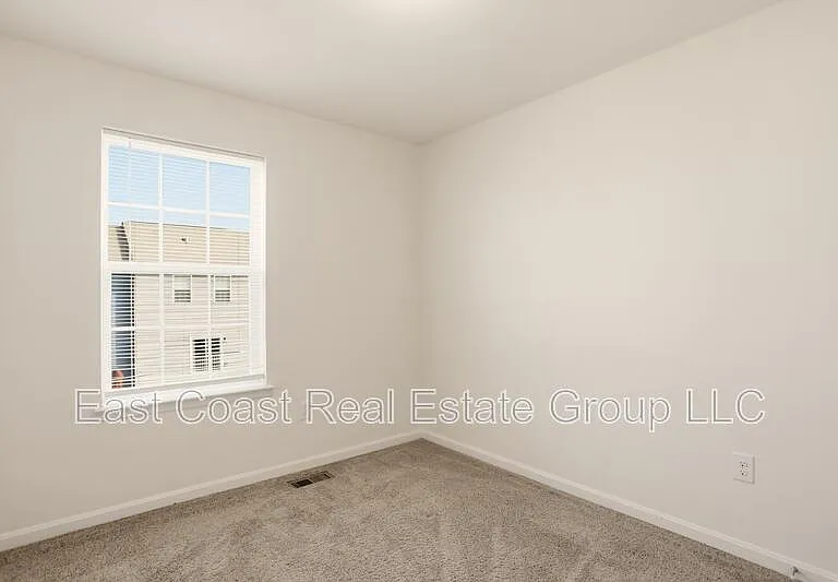 202 Magellan Dr — Photo 19