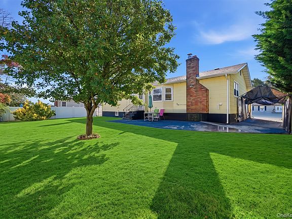 4th image of 10 Francisco Avenue