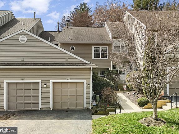 2nd image of 345 Danbury Ln #345