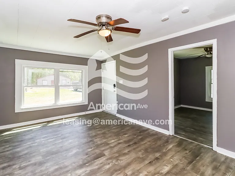 34727_004_living_room_13691033.jpg