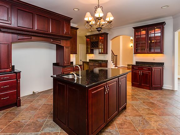 True Gourmet Kitchen