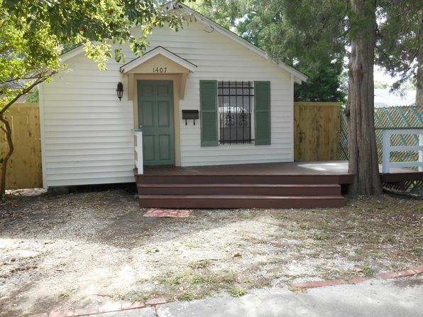 1407 Reid St