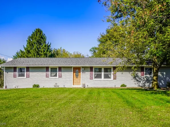 11265 Tritts St NW, Canal Fulton, OH 44614