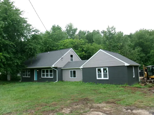 7818 Oakwood Rd, Glen Burnie, MD 21061