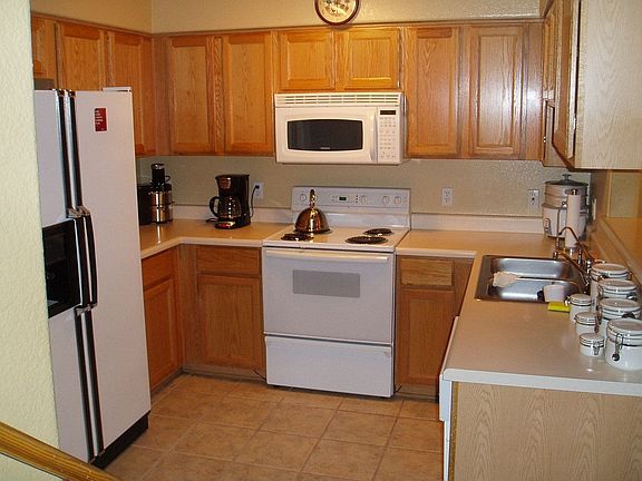 3rd image of 4805 E Kachina Trl