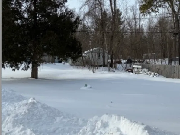 14 Butternut Ln, Pownal, VT 05261