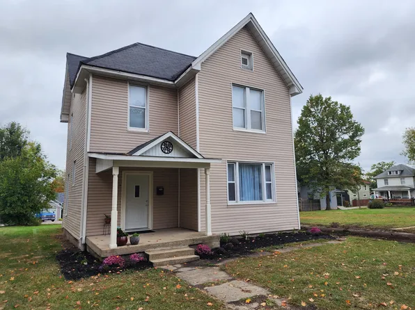 824 S 7th St, Terre Haute, IN 47807