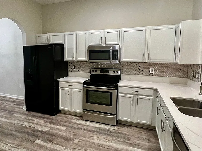12260 Salvia Ct — Photo 11