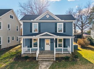 207 Oliver Ave, Crewe, VA 23930