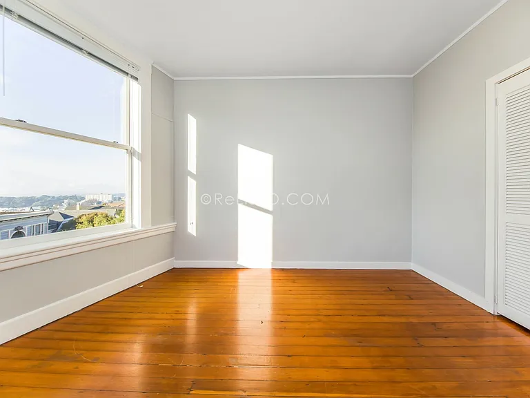 1019 Ashbury St #3 — Photo 7