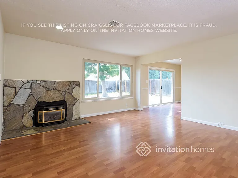 2823 Seville Cir — Photo 6