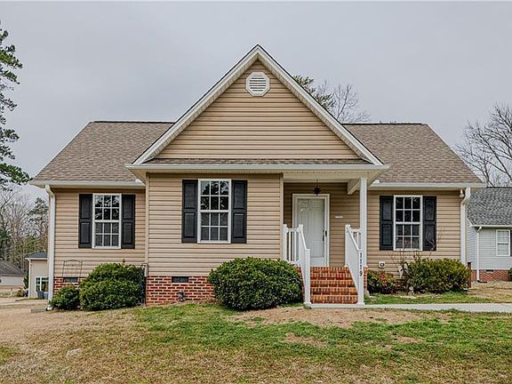 3rd image of 1119 Morgan Glen Dr