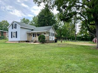 320 Depot St, Constantine, MI 49042