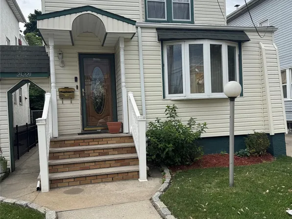 23220 Mentone Avenue, Laurelton, NY 11413