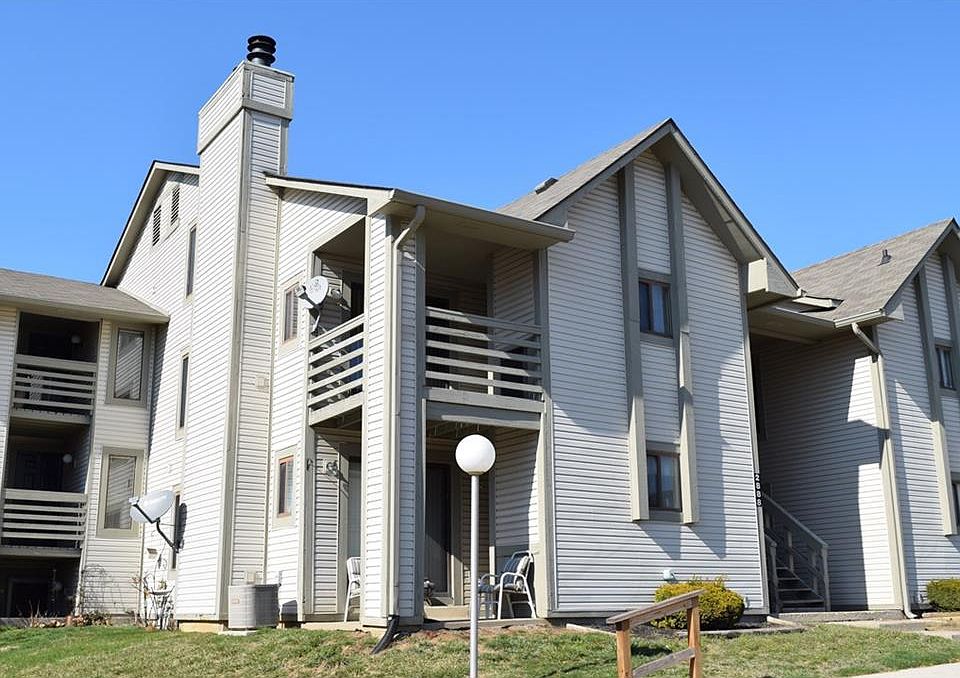 1st image of 2888 Eagles Crest Cir APT C