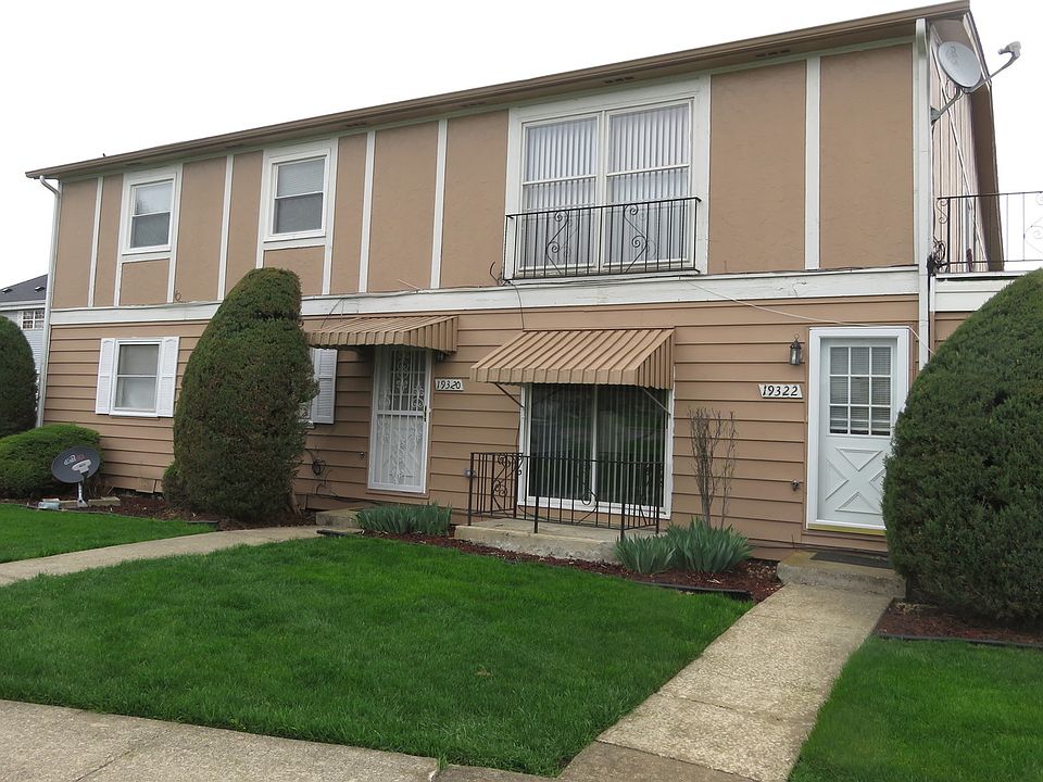 1st image of 19322 Oakwood Ave Unit 51