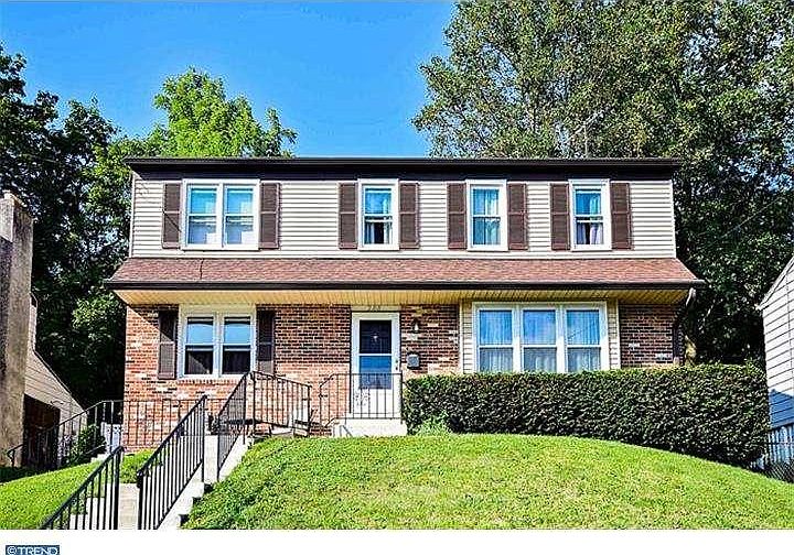 2nd image of 200 Foster Ave