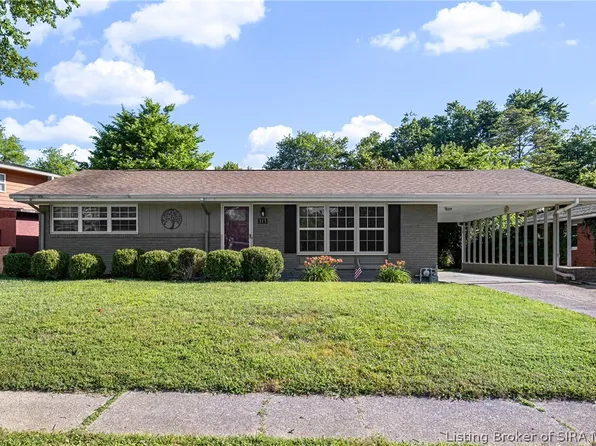 515 Spicewood Drive, Clarksville, IN 47129