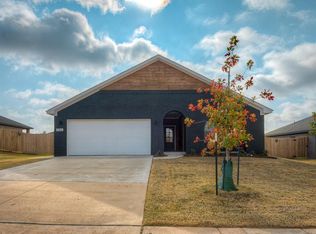 346 Isabella Dr, Blanchard, OK 73010