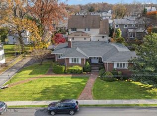 725 Davis Ave, Staten Island, NY 10310