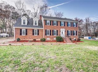 4220 Oxbridge Rd, North Chesterfield, VA 23236