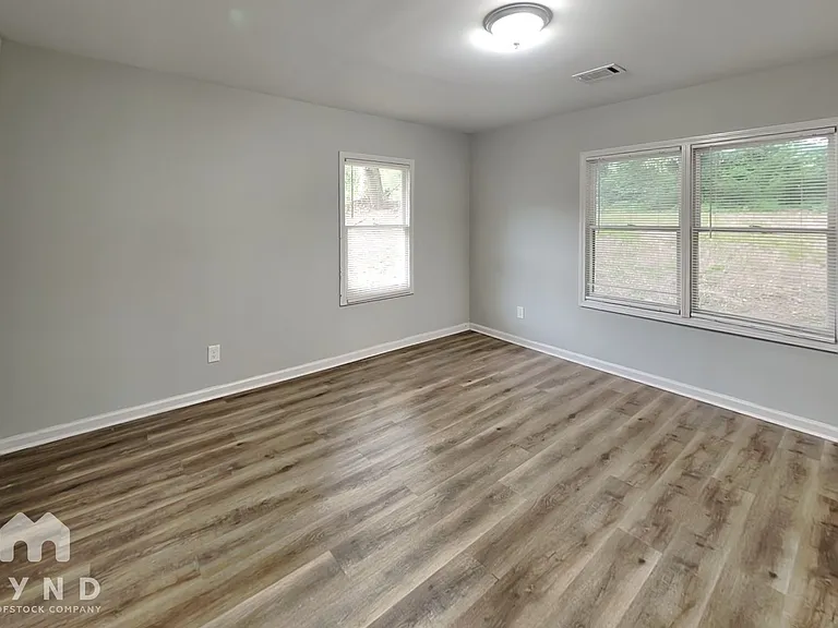 4537 Puckett St — Photo 13