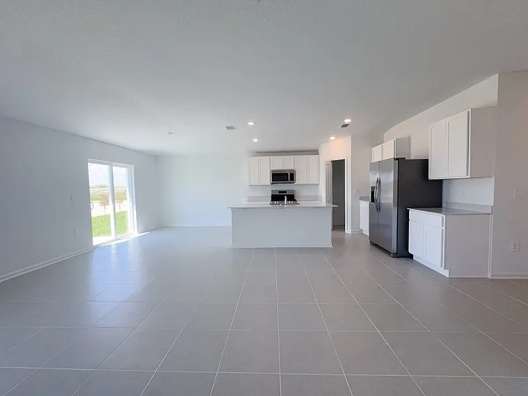 2362 McKinley Dr — Photo 10