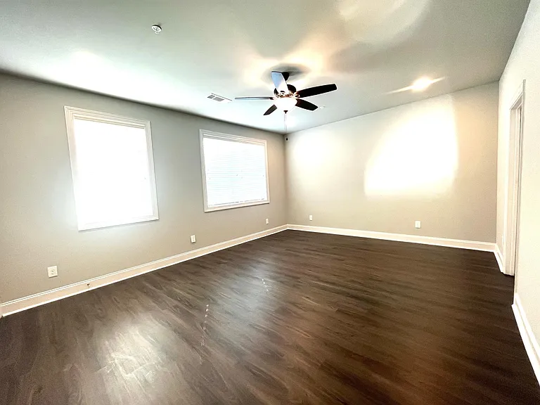8035 Linfield Way #11 — Photo 10