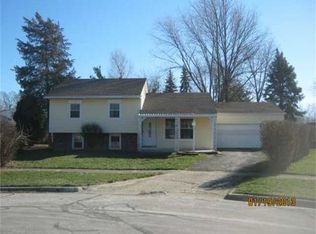 901 Aladdin Ct, Columbus, OH 43207