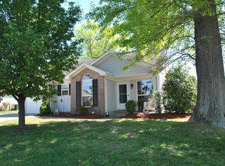 200 Dorchester Dr, White House, TN 37188