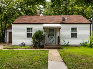 728 SW Lindenwood Ave, Topeka, KS 66606