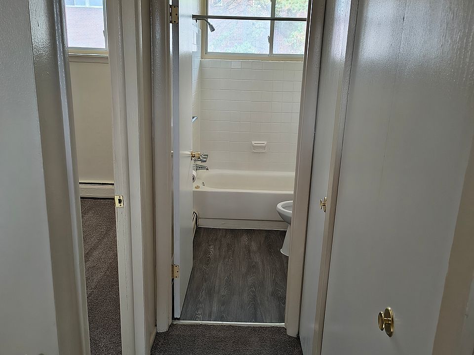 1st image of 4100 Saint Antoine St