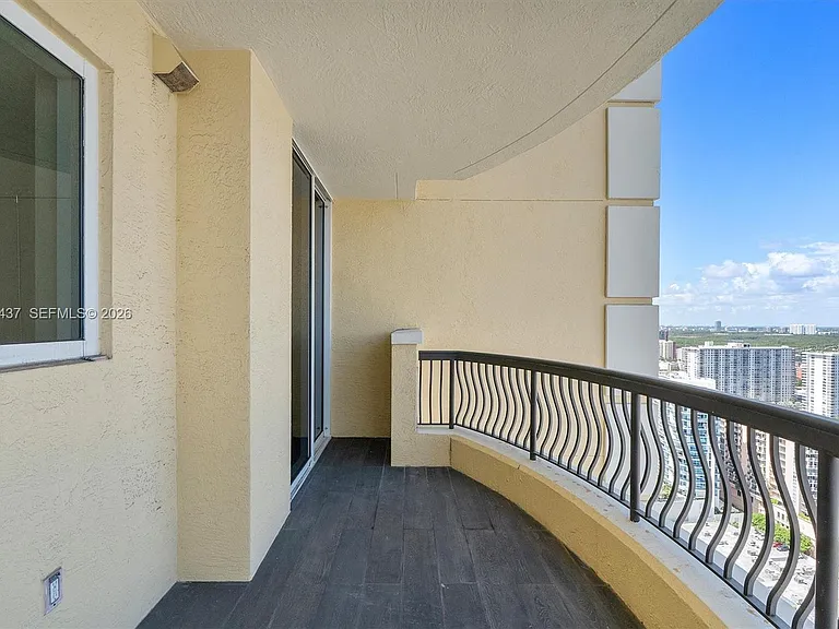 17875 Collins Ave #3005 — Photo 47