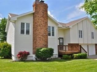 3865 S Hillcrest Ave, Springfield, MO 65807