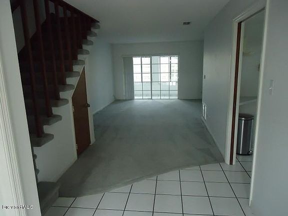 2nd image of 102 Skyline Blvd #102