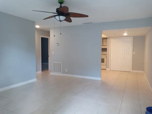 5321 Norma Elaine Rd #5329, West Palm Beach, FL 33417
