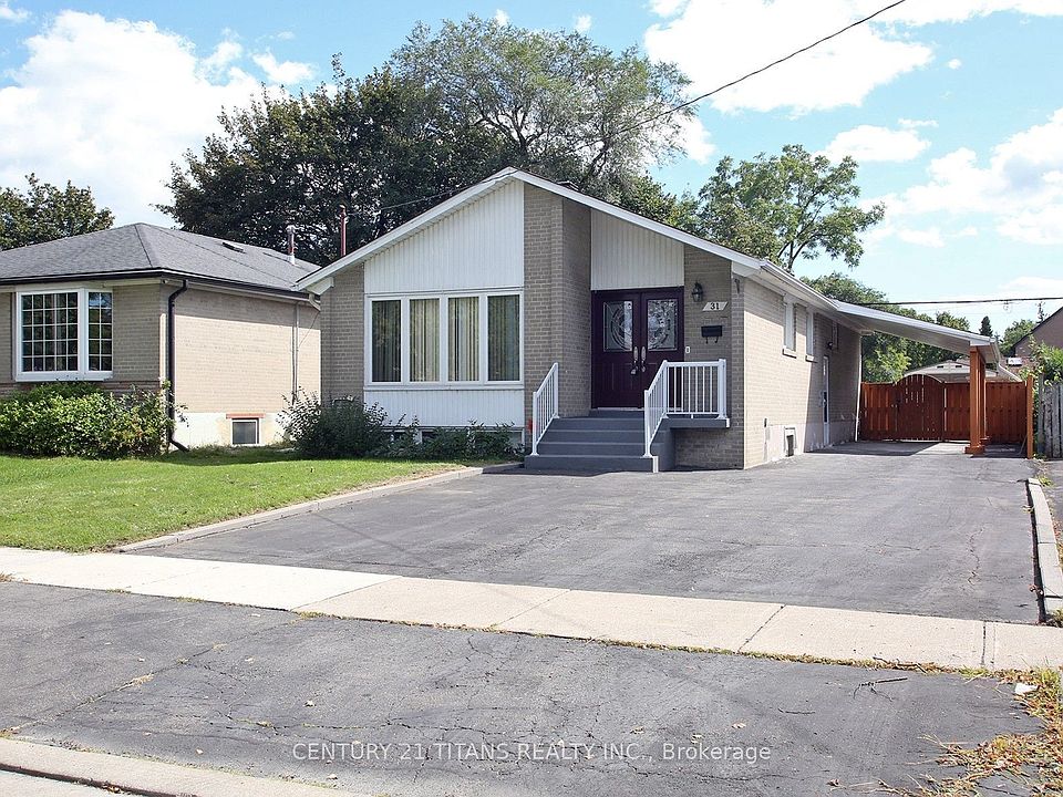 1st image of 31 Monterrey Dr