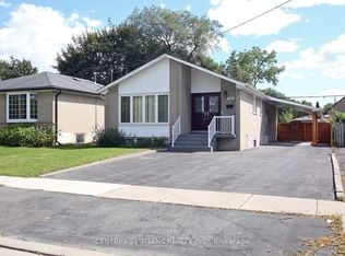 31 Monterrey Dr, Toronto, ON M9V 1S7