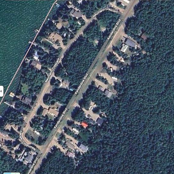 2nd image of 723 Kenderdine Blvd