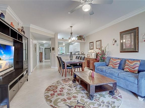 5th image of 280 Robin Hood Cir Unit 102