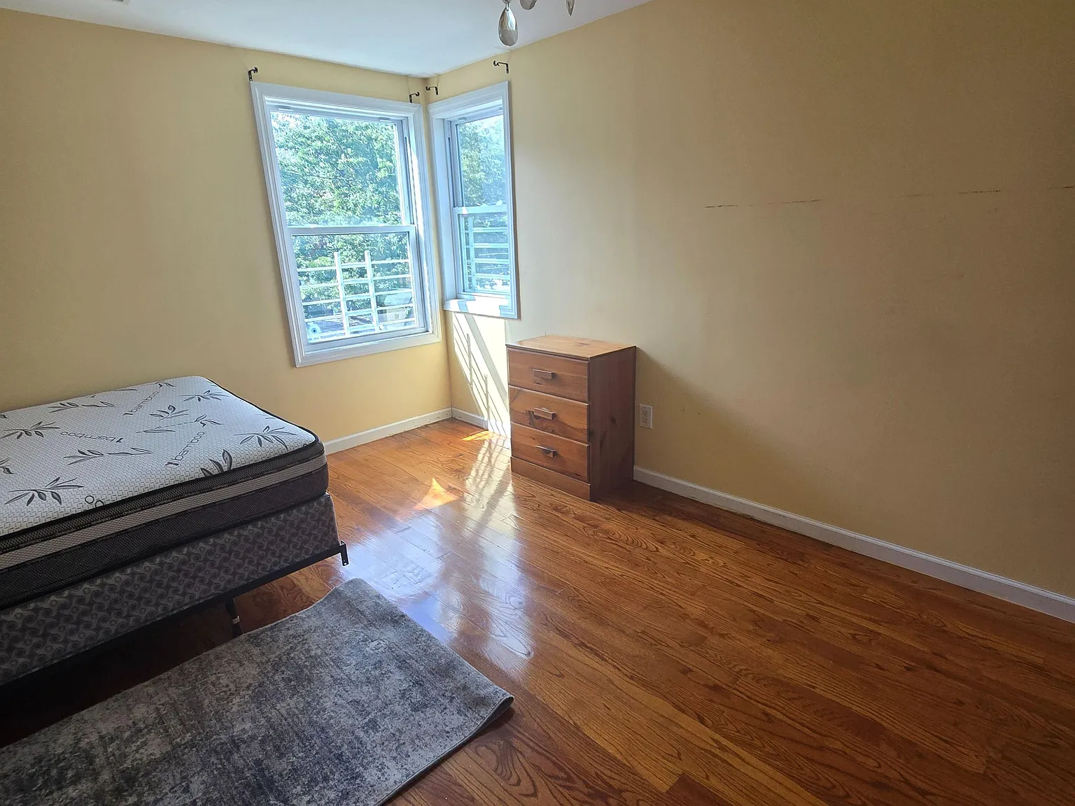 1 bed, 2.0 bath, 5684 sqft, $1,707 — Photo 3