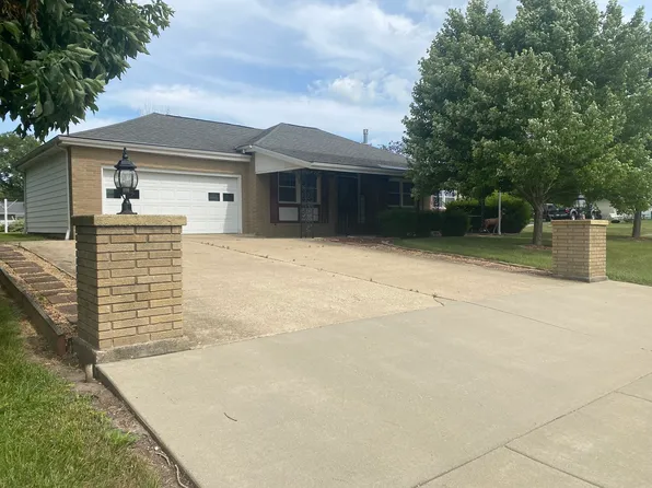 203 N Saint Paul St, Mark, IL 61340