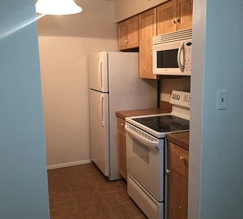 4th image of 6105 Knoll Valley Dr APT 202