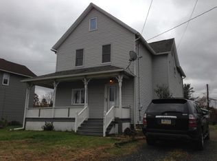 4679 Birney Ave, Moosic, PA 18507