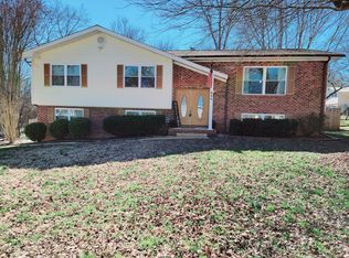 934 Spurling Dr, Hixson, TN 37343