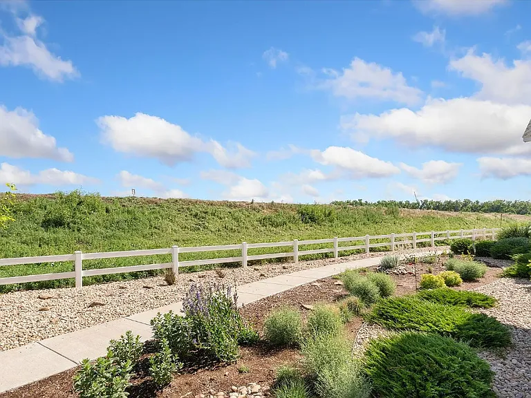 4905 Hahns Peak Dr #202 — Photo 34